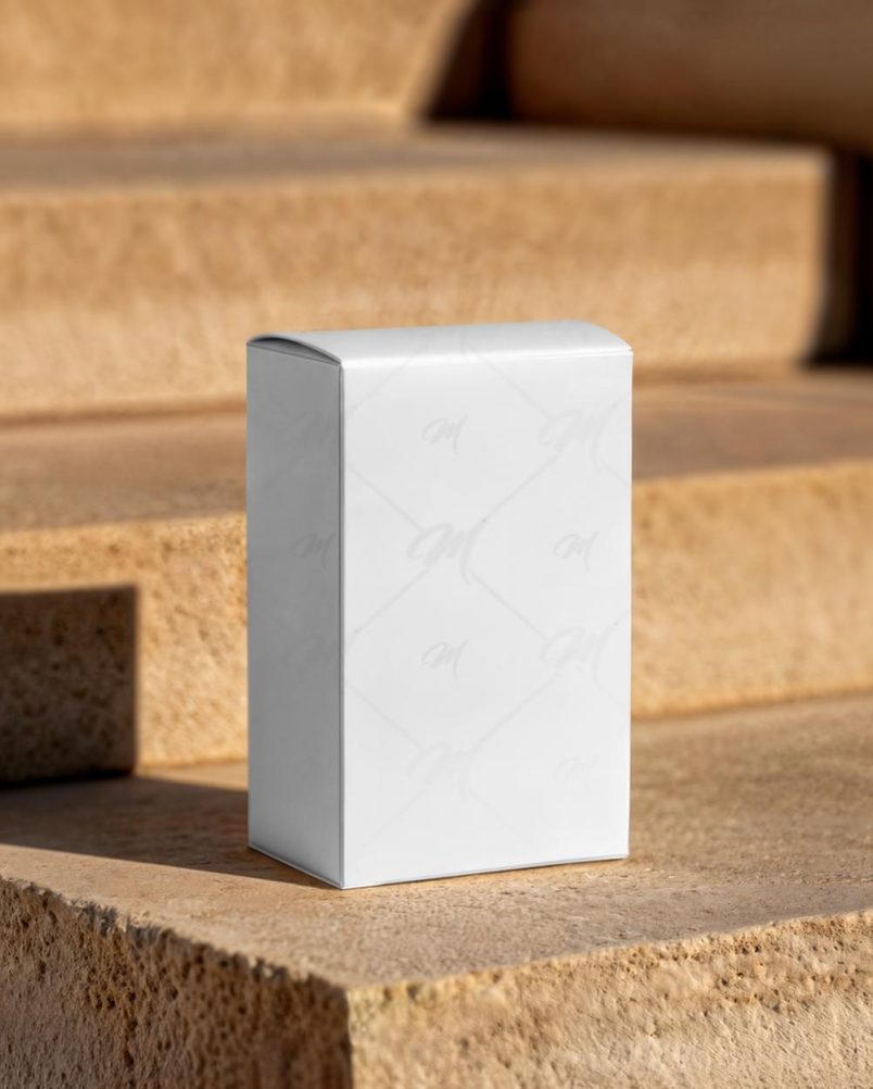 Mockup Caixa Embalagem Escadaria Pedra PSD
